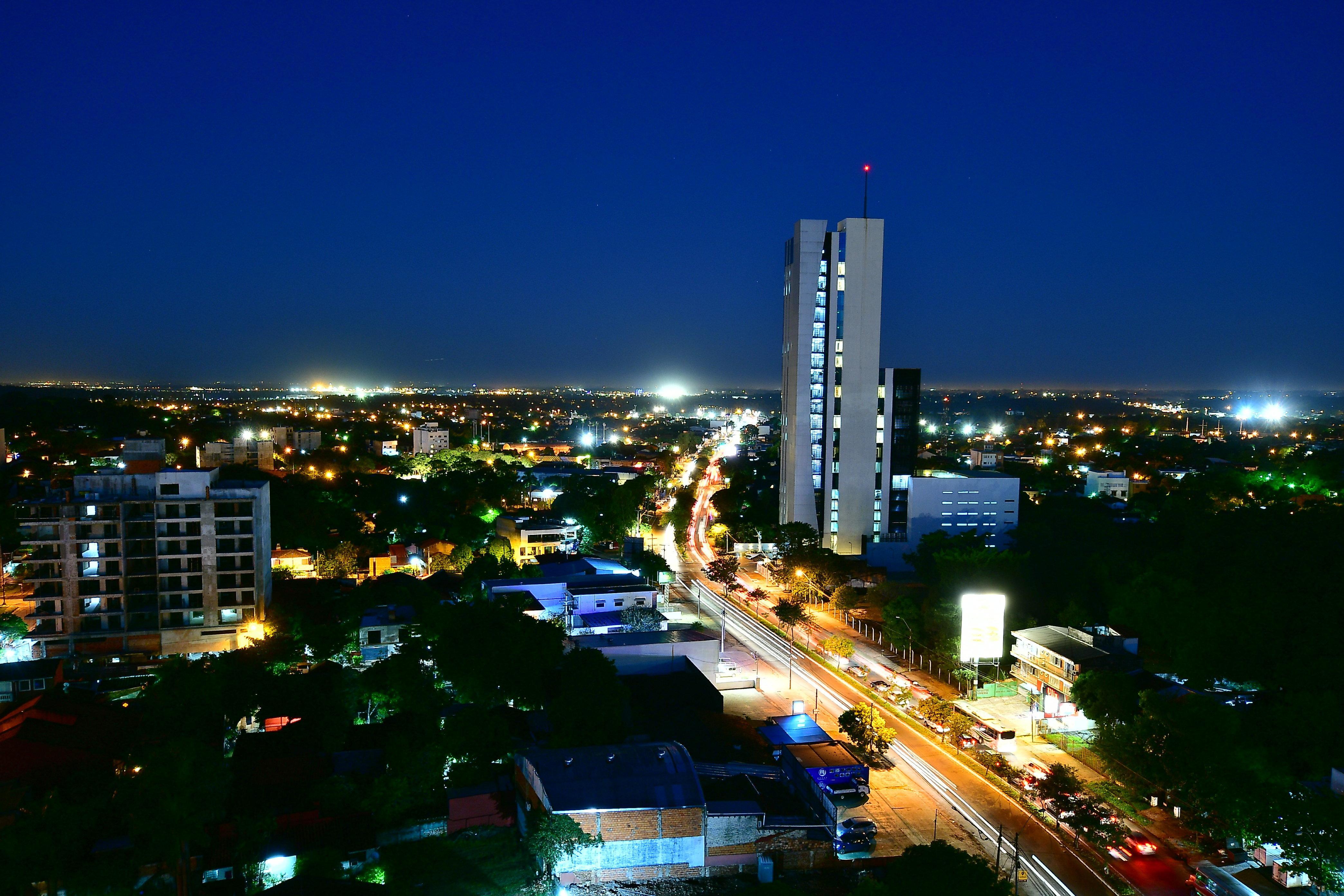 Holiday Inn Express Asuncion Aviadores , An Ihg Hotel Экстерьер фото